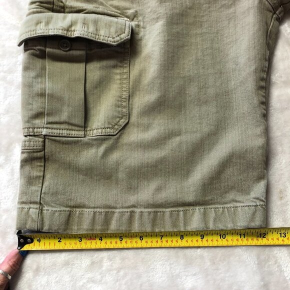 Tommy Hilfiger Khaki Cotton Cargo Shorts - Picture 11 of 16